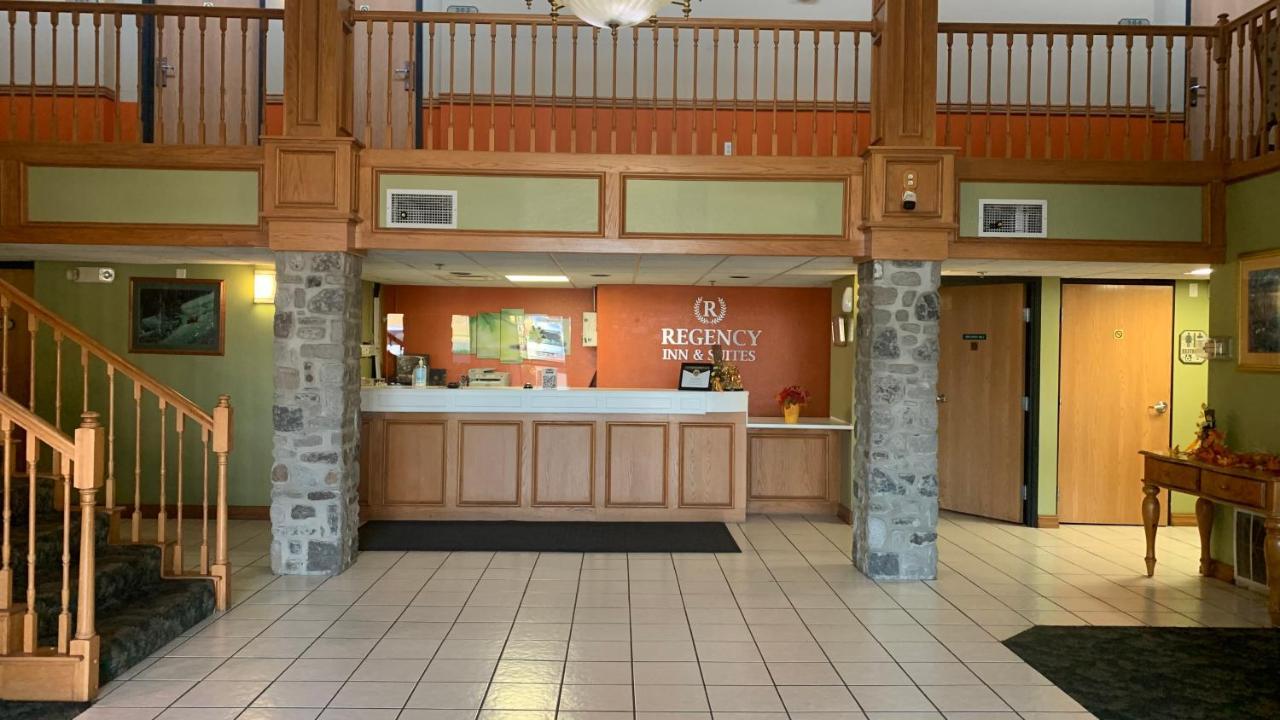 Regency Inn And Suites Stilwell Kültér fotó
